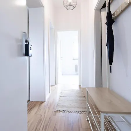 Immaculate 2-bed In Apartment